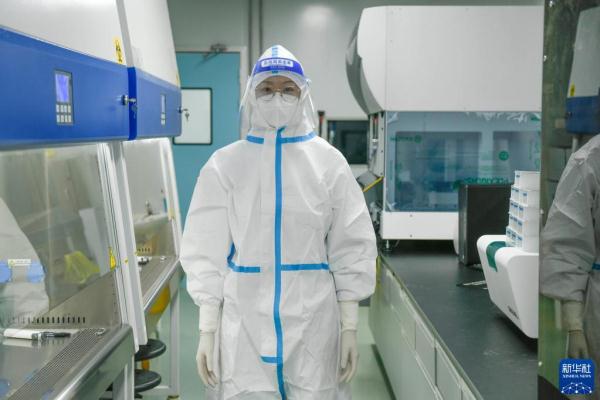 在防疫一线,这是最动人的模样 在防疫一线,这是最动人的模样