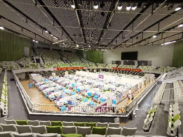 尽锐出战,上海青浦区方舱医院启用