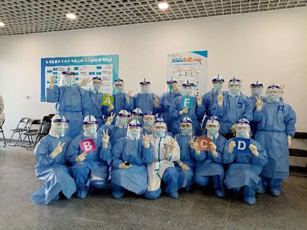 尽锐出战,上海青浦区方舱医院启用