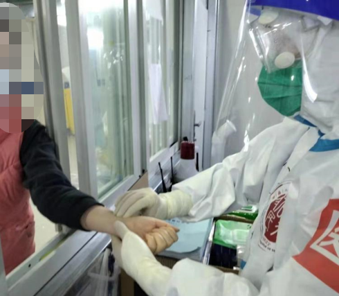 一起守“沪”|方舱医院里的中医力量 一起守“沪”|方舱医院里的中医力量