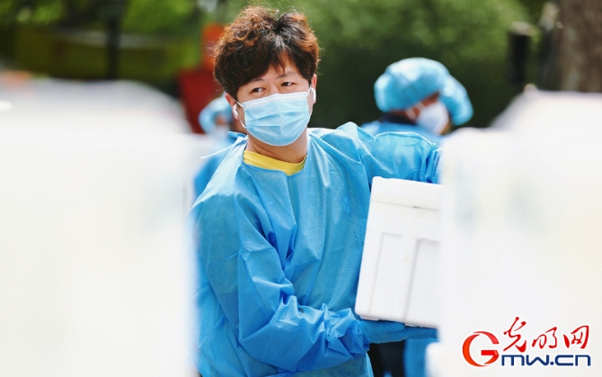 【组图】“守沪者联盟”丨上海:多措并举保障保供物资安全 【组图】“守沪者联盟”丨上海:多措并举保障保供物资安全