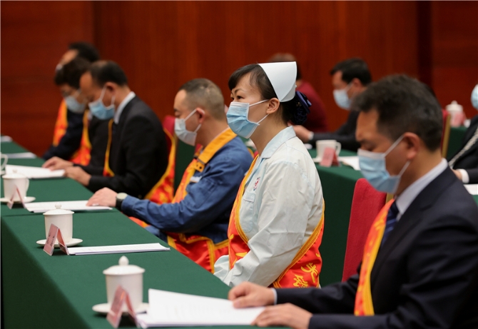 code_ynrb2f2ba98a-4161-4d6d-a8fb-2c11627f8109