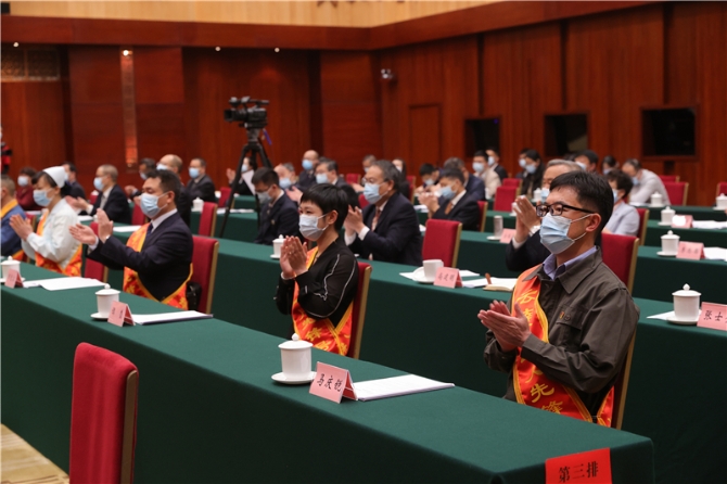 code_ynrbfc2bfefd-4e5c-46be-8d10-4e0ea5ad3545