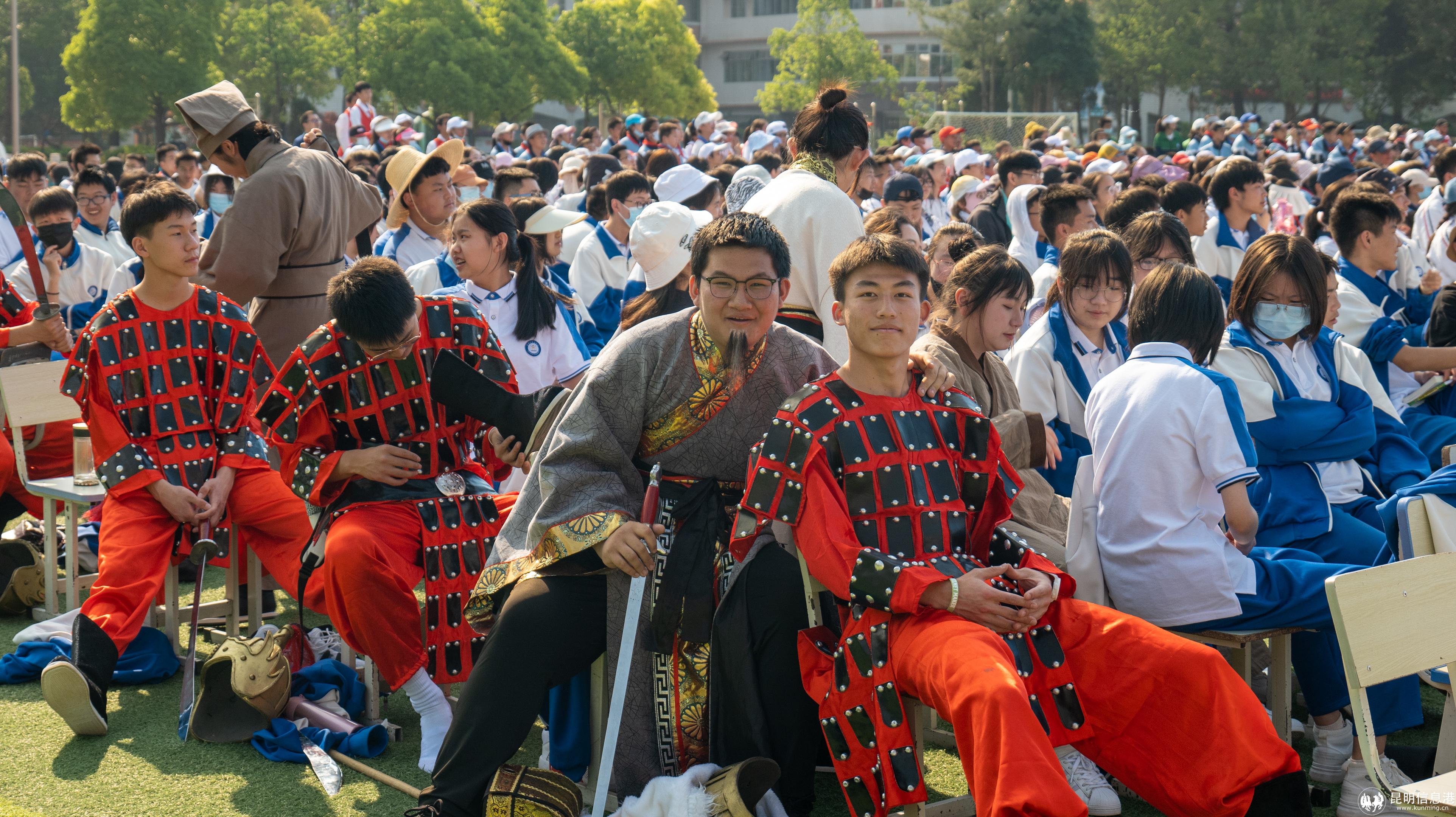 热血青春颂逐梦五中人昆五中举行第33届校园艺术节展演活动