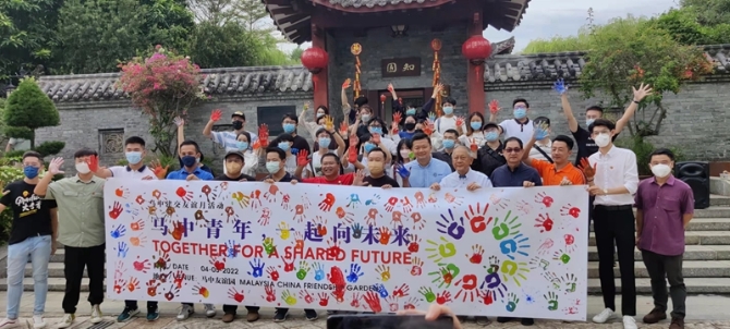 1211644293_16518265745921n