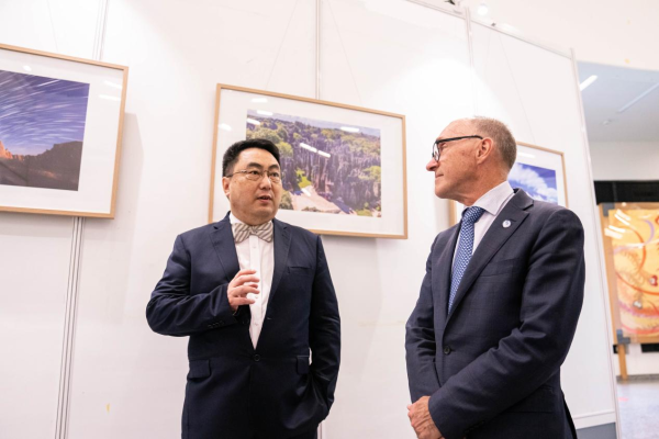 云南图片展亮相联合国城大厅！国际组织官员：云南给我留下了美好记忆