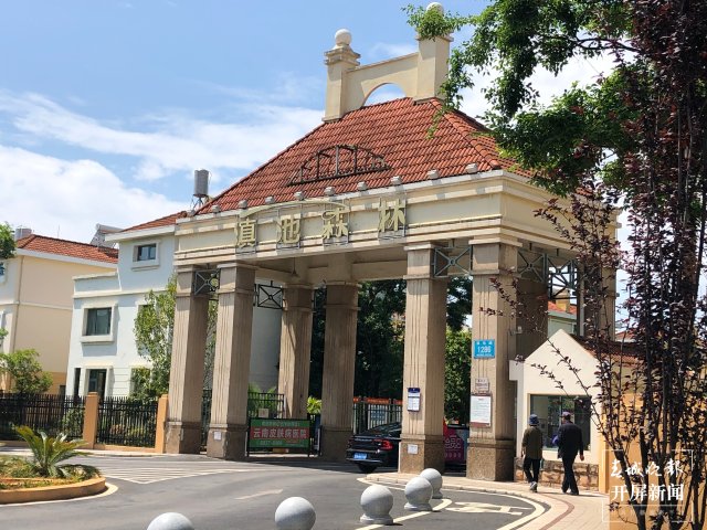 “滇池系”?昆明滇池路上这几个小区更名啦(罗宗伟摄)