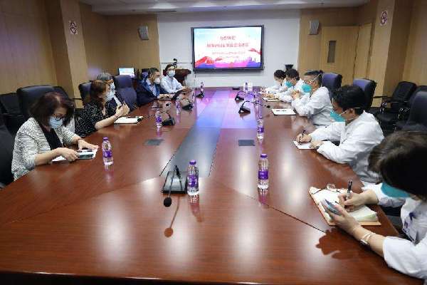 多路专家全力以赴 这家定点医院历时40天已出院患者超2000人 5c74f2ff1f576807391118d1bb855dc