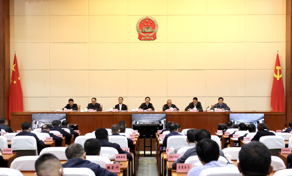 全省巩固拓展脱贫攻坚成果同乡村振兴有效衔接
暨考核评估发现问题整改工作会议强调
 以严实整改抓成果巩固 举全省之力促乡村振兴