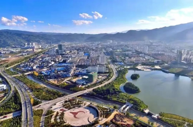 /lanyaWeb/lincangnews/upload/image/20220610/1654822010766312.jpg 6.jpg