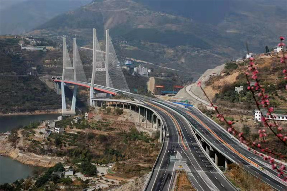 奉节梅溪河高速公路。奉节县委宣传部供图