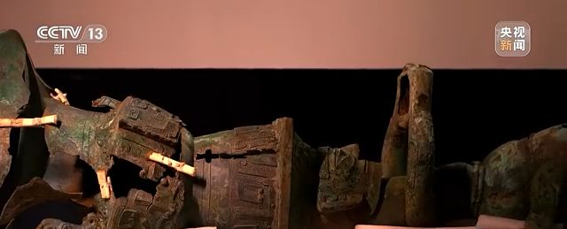 三星堆再发现 雷雨:我相信古蜀文明应该是有文字的