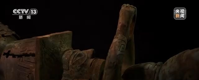 三星堆再发现 雷雨:我相信古蜀文明应该是有文字的