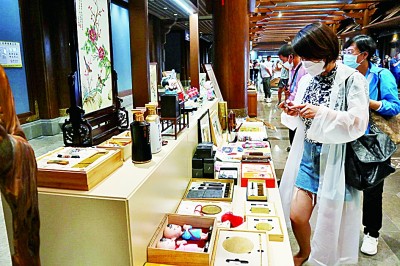 助力文化强国建设，推进文化贸易高质量发展