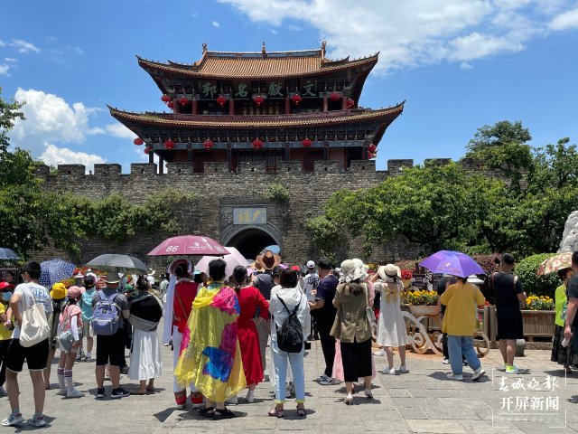 大理 旅游（开屏新闻记者 刘文波 杨维琦 实习生 何丹 摄）