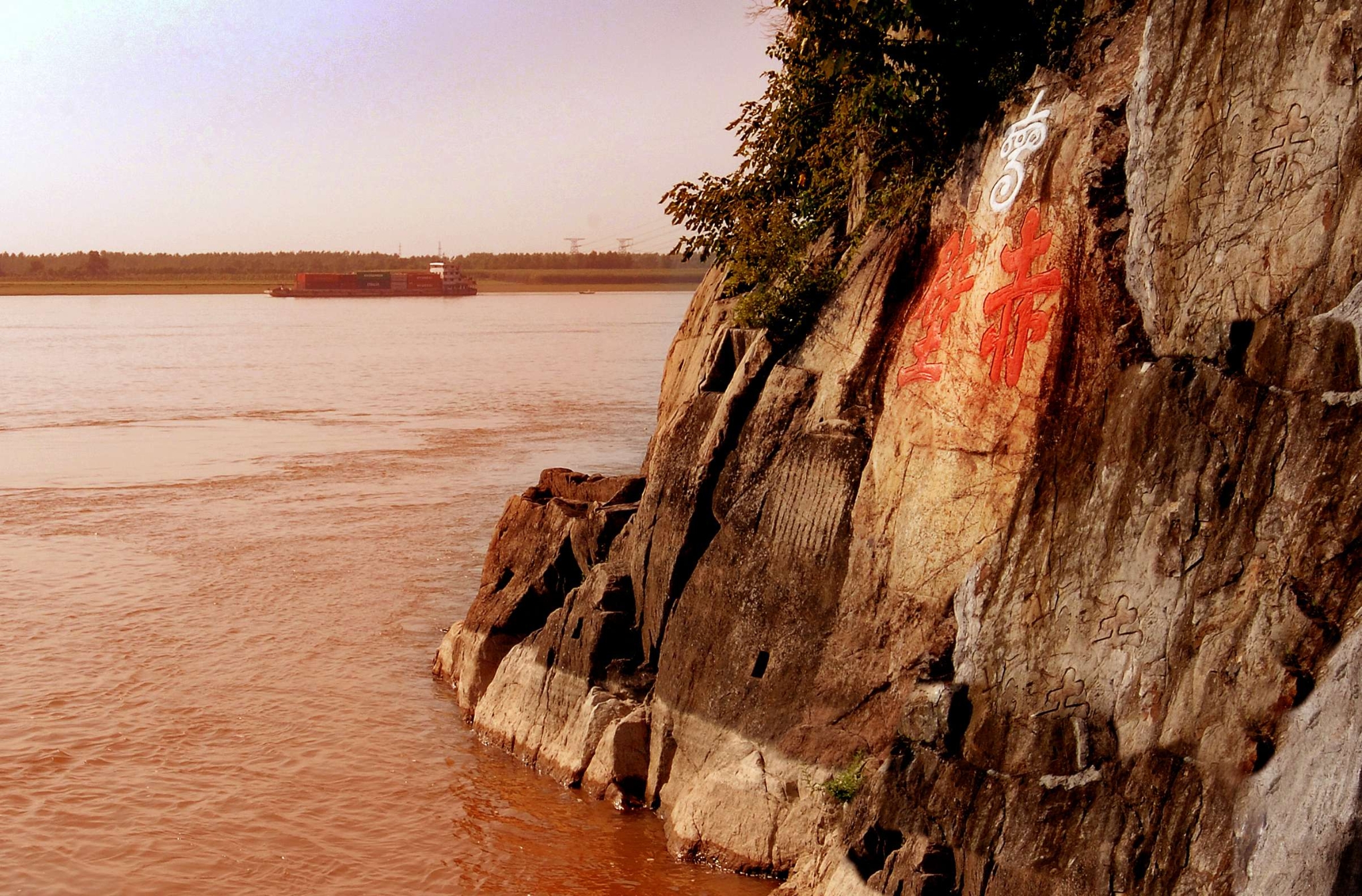 赤壁古战场（咸宁日报供图）