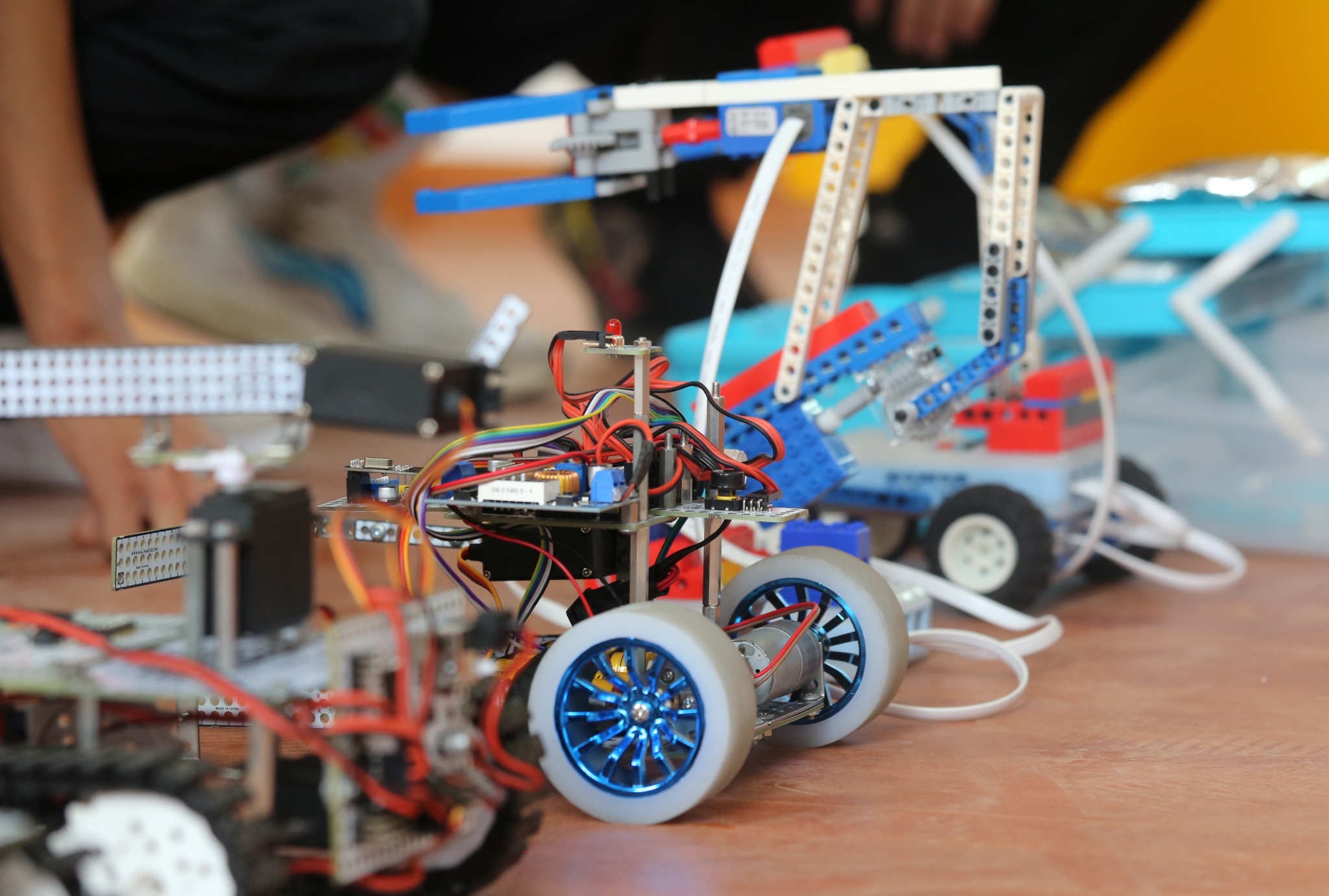 机器人展示。张朝峰摄