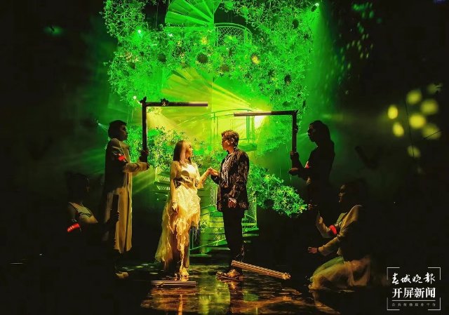 159万游客涌入大理古城,安全、有序的背后,为这群人点赞(刘文波 杨维琦 通讯员 李玲 金镇雄 摄)