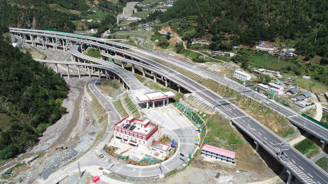 微信图片_20220806210535.jpg?x-oss-process=style/w10