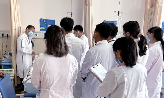 出现高反休息下就好了?当心危及生命!(大理大学第一附属医院供图)