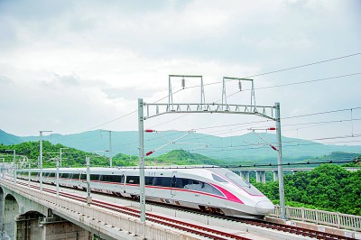 沿着高质量发展航道:中国经济巨轮破浪前行 沿着高质量发展航道:中国经济巨轮破浪前行