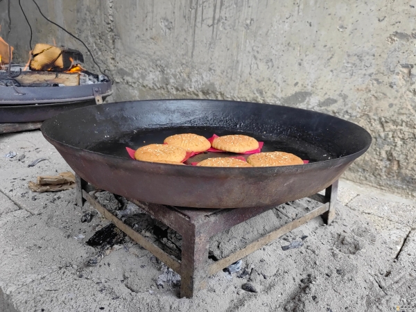 ea6c5c69-01bd-46c0-8232-ef432a5a7ccc_batchwm