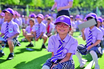 家门口的学校来了好老师