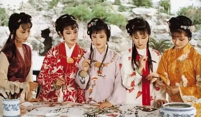 【网络中国节】四大名著里的重阳故事,你了解吗? 【网络中国节】四大名著里的重阳故事,你了解吗?