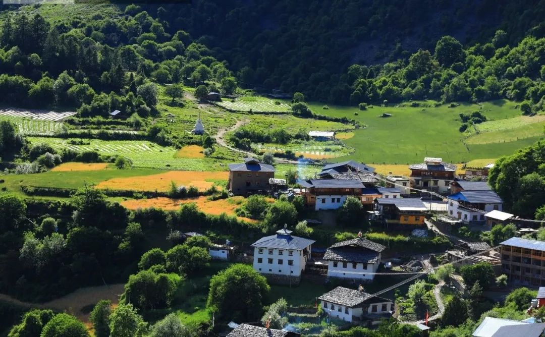 雨崩 图自德钦梅里雪山国家公园