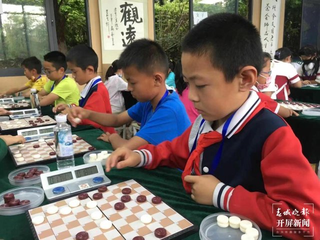 茨坝小学：特色教育花开满园