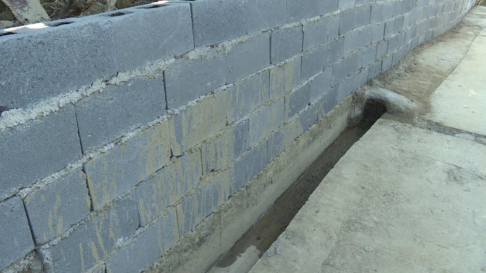 2b1835787a0943f59351653dba82dfd9 2b1835787a0943f59351653dba82dfd9