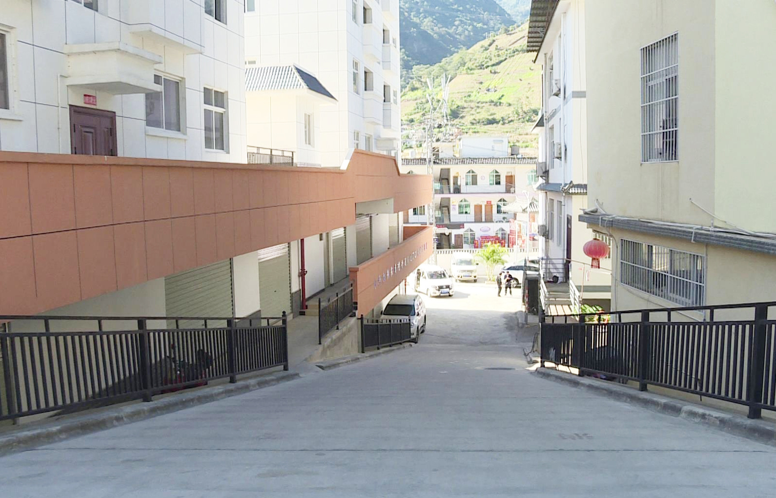 0ddfb0c639f747eb8f9f07f3ad37a0ed 0ddfb0c639f747eb8f9f07f3ad37a0ed