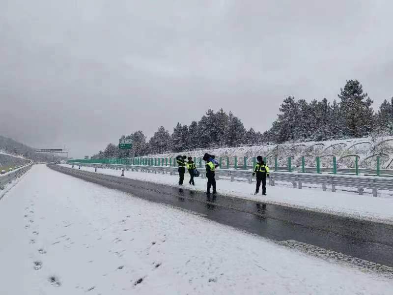 91f489d8-a6ab-464c-82dd-eec10f44d6bf4