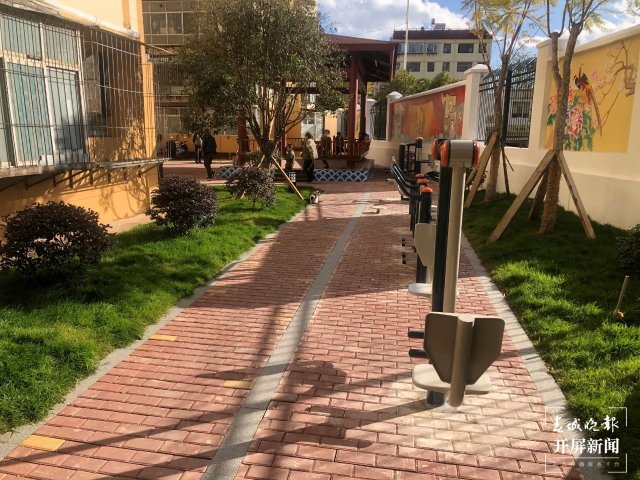 官渡区：老旧小区焕发新活力 街坊邻里过上新生活