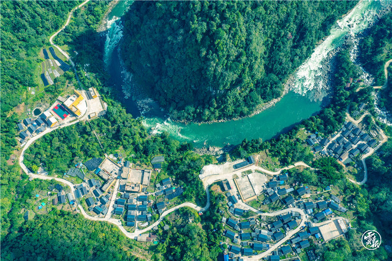 (已修改)【供报纸 大美边疆·七彩云南|(14456415)-20220810085024.jpg