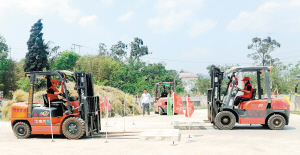 农村劳动力参加职业技能培训。