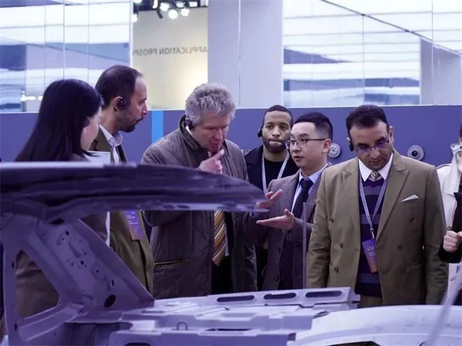 198d4f0dcb3bc26d5f977744c52ccf8213