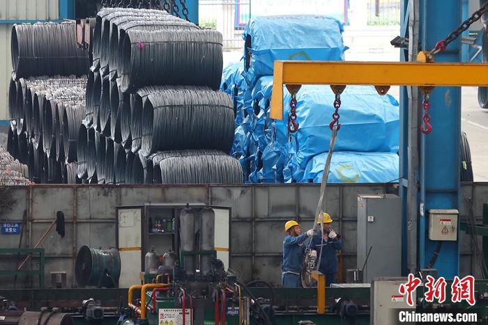 资料图:江苏苏州一企业生产景象。 <a target='_blank' href='/'>中新社</a>记者 泱波 摄 资料图:江苏苏州一企业生产景象。 <a target='_blank' href='/'>中新社</a>记者 泱波 摄