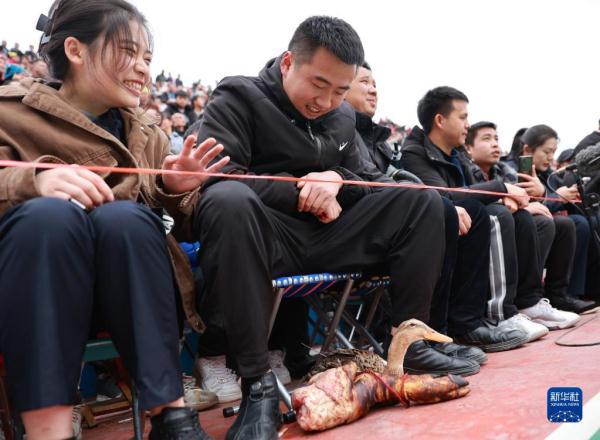 燃爆全场!“村BA”总决赛完美收官