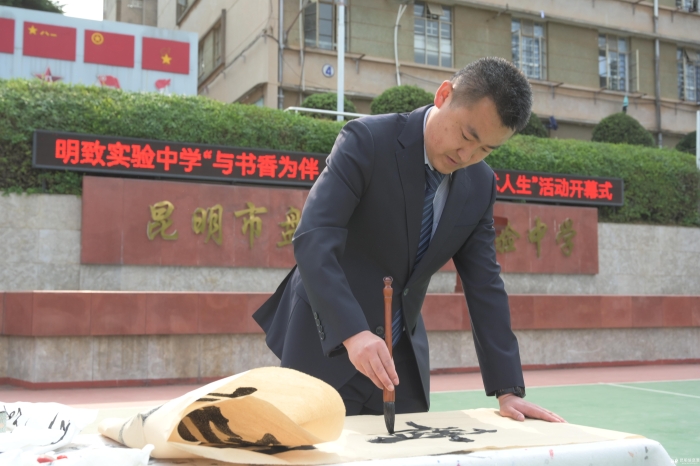 18221681612798_.pic_hd 18221681612798_.pic_hd