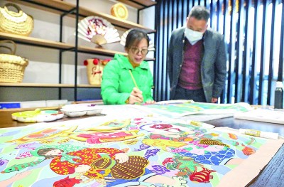 拿起画笔 用心描绘和美新山乡