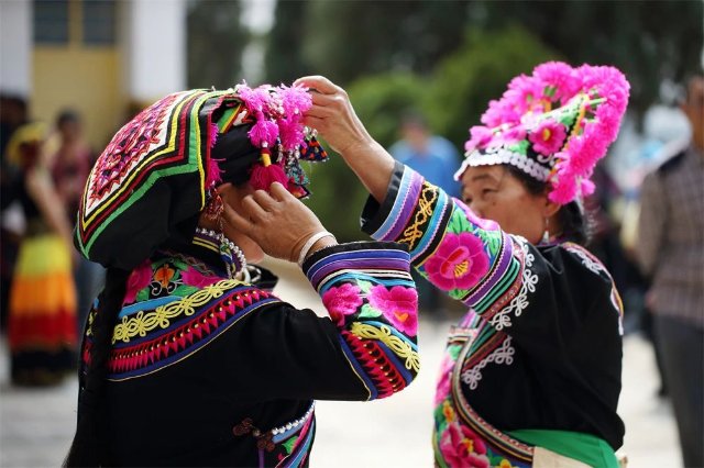 楚雄是什么颜色