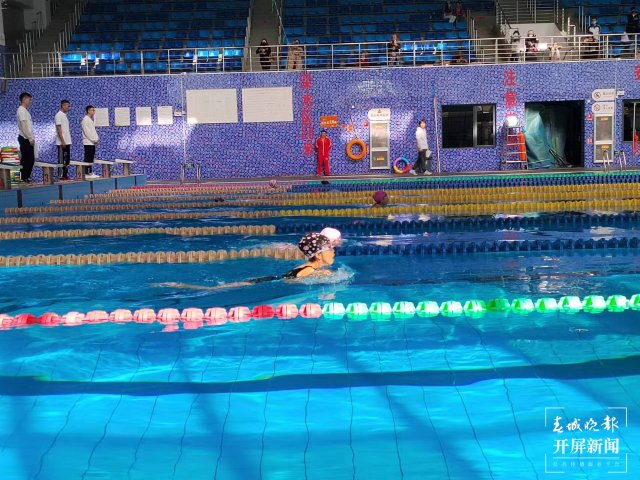 奔跑吧少年游泳赛6.jpg