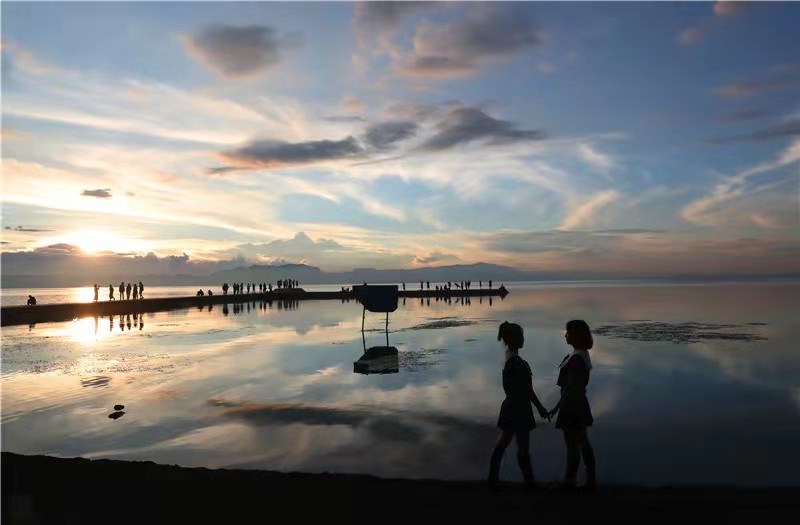 滇池景色(图据云报客户端)