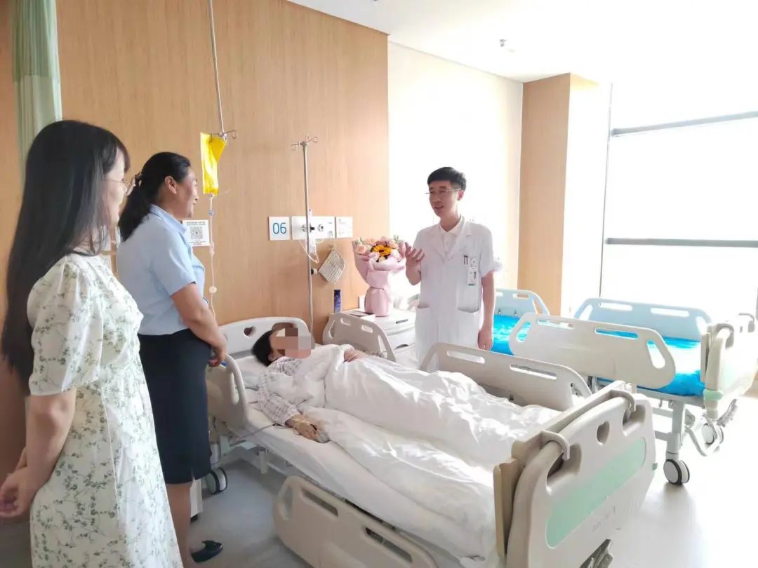 14岁女孩心脏骤停!教室上演生死救援!