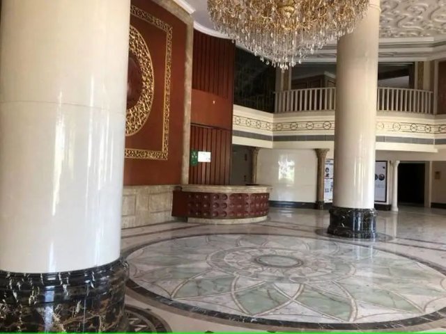 昆明这家五星级酒店拍卖