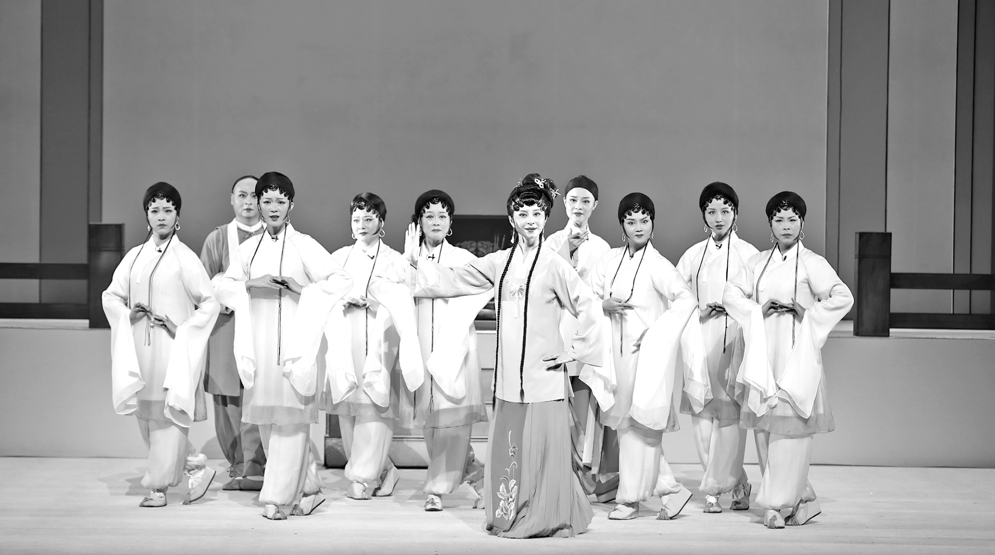 rApntmSsDXCAQrxnABIgusMb2S4968