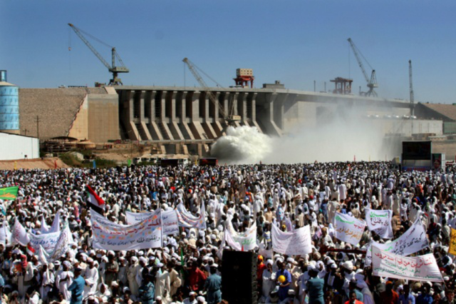 刚刚!袁隆平墓前发生惊人一幕,外交部发言人都忍不住公布...