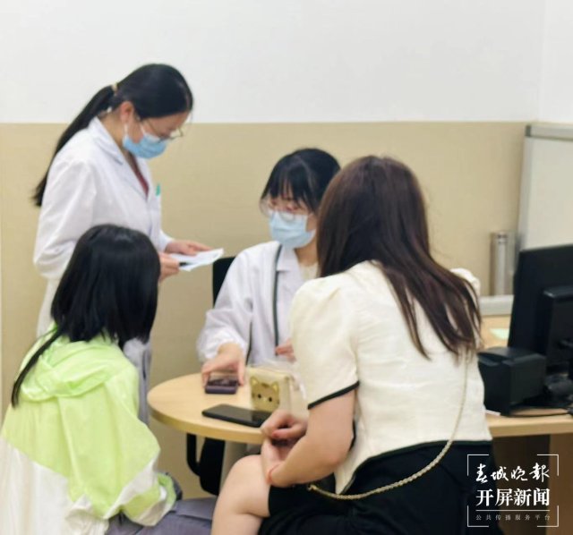 “中国儿童生长发育健康传播行动”走进昆明