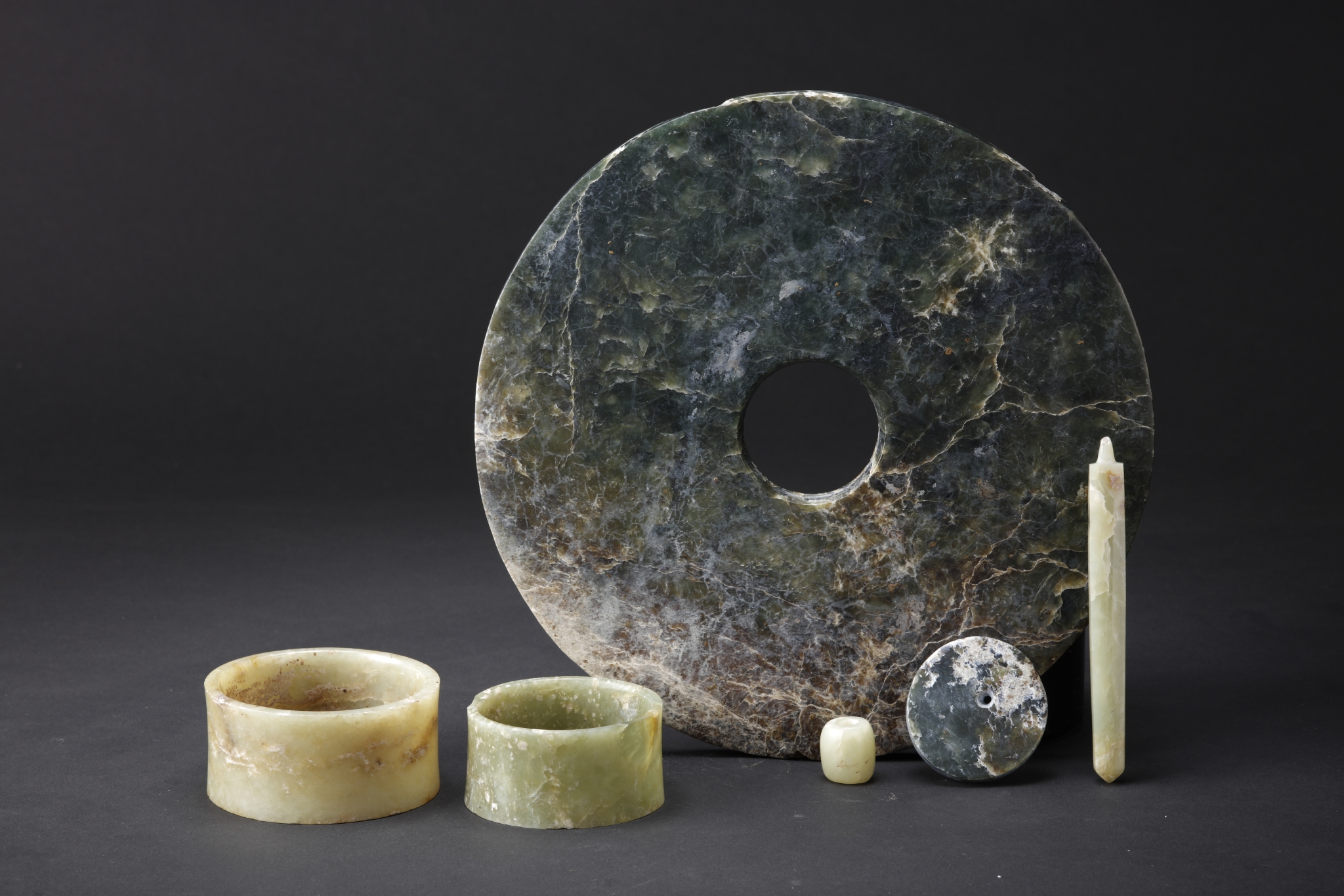 蒋庄遗址随葬玉器组合 蒋庄遗址随葬玉器组合